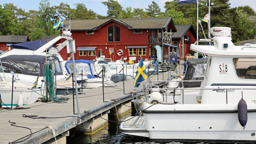 W Kop varudeklarerad bat ingang