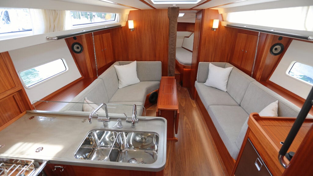 w nya linjetten sags segla fint interior