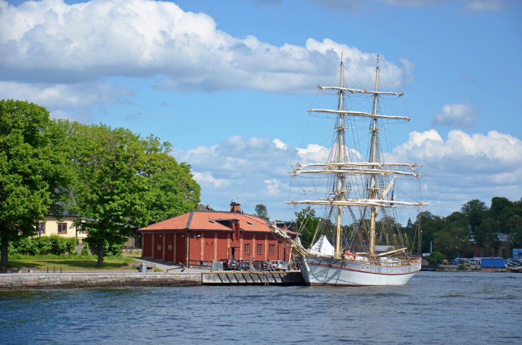 briggen tre kronor kastellholmen scaled