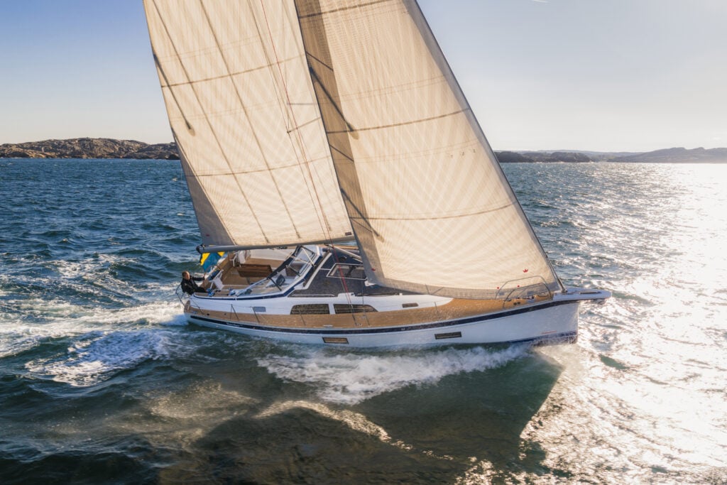 hallberg rassy370 sailing1 a bylund scaled