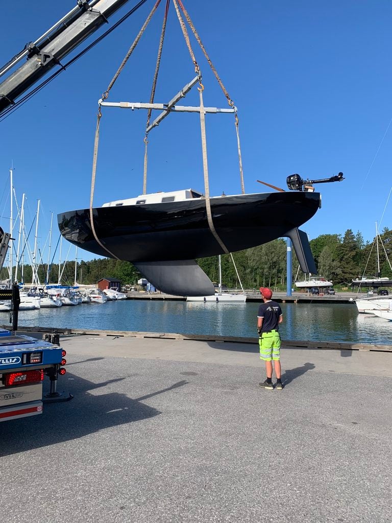 1 efter scaled